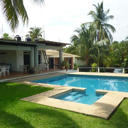 Punta Paraiso Resort ปูแอร์โตเอสกอนดิโด ภายนอก รูปภาพ
